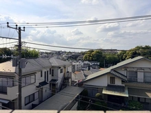 【神奈川県/横浜市鶴見区北寺尾】鶴見西パーク・ホームズ 眺望：バルコニーからの眺望