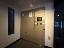 【神奈川県/横浜市鶴見区佃野町】クレッセント鶴見 宅配BOX