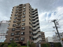 【神奈川県/川崎市川崎区宮前町】コスモ川崎宮前町 外観