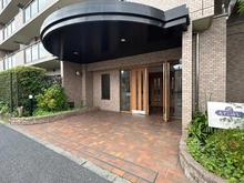 【神奈川県/横浜市鶴見区大東町】ルイシャトレ鶴見ウエストコート エントランス