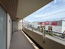 【神奈川県/横浜市鶴見区向井町】シティウインズパークフロント バルコニー：リビング・ダイニング側バルコニー