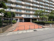 【神奈川県/川崎市川崎区日進町】第2セントラルコーポ エントランス