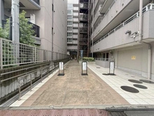 【神奈川県/川崎市川崎区日進町】トーア川崎マンション 敷地内