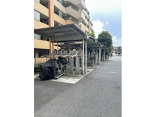 【神奈川県/横浜市鶴見区上末吉】クレストフォルム横浜リヴァシス 駐輪場