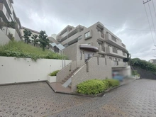 【神奈川県/横浜市鶴見区上の宮】菊名パーク・ホームズ 四番館 外観