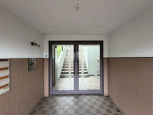 【神奈川県/横浜市鶴見区上の宮】菊名パーク・ホームズ 四番館 共用部