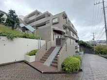 【神奈川県/横浜市鶴見区上の宮】菊名パーク・ホームズ 四番館 外観