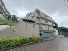 【神奈川県/横浜市鶴見区上の宮】菊名パーク・ホームズ 四番館 外観