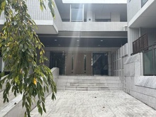 【神奈川県/横浜市鶴見区梶山】リステージ三ッ池公園 アプローチ