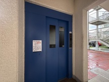 【神奈川県/横浜市鶴見区鶴見中央】グレイスプラザ鶴見 共用部：エレベーター