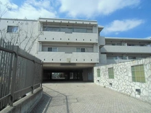 【神奈川県/横浜市鶴見区上の宮】アデニウム菊名 エントランス