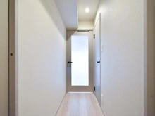 【神奈川県/横浜市鶴見区市場大和町】鶴見市場ダイヤモンドマンション 廊下