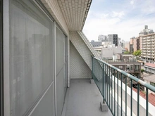 【神奈川県/川崎市川崎区新川通】ラビエ川崎弐番館 バルコニー