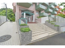 【神奈川県/横浜市金沢区東朝比奈】グランドメゾン朝比奈 エントランス
