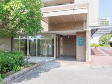 【大阪府/茨木市彩都あさぎ】ジオ彩都みなみ坂 四番館 アプローチ