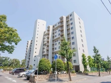 【大阪府/茨木市美沢町】南茨木ハイタウン美沢 E棟 外観