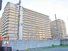 【大阪府/守口市京阪本通】メロディーハイム守口 A棟 外観