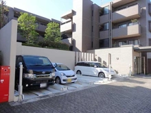 【大阪府/枚方市香里園山之手町】グランステイツ香里園山之手町 駐車場