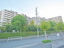 【大阪府/守口市外島町】メイプルパーク・スクエア西二番街 外観