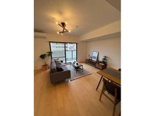 【大阪府/茨木市東太田】パームズコート茨木パーク・ホームズA棟 リビング・ダイニング