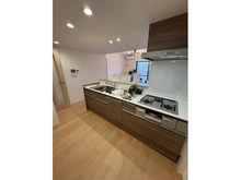 【大阪府/茨木市東太田】パームズコート茨木パーク・ホームズA棟 キッチン