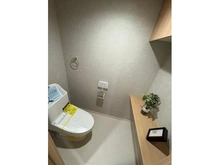 【大阪府/茨木市東太田】パームズコート茨木パーク・ホームズA棟 トイレ