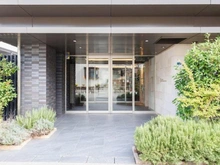 【大阪府/茨木市沢良宜西】Le　JADE 南茨木　Muse アプローチ