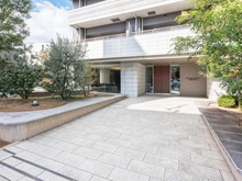 【大阪府/枚方市川原町】ザ・フロントマークス枚方 エントランス