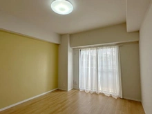 【大阪府/高槻市西真上】グランドメゾン高槻 洋室:約8帖