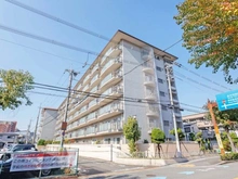 【大阪府/茨木市新中条町】メガロコープ茨木II 外観