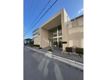 【大阪府/茨木市下中条町】Brillia茨木下中条 エントランス