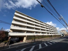 【大阪府/茨木市下中条町】Brillia茨木下中条 外観