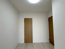 【大阪府/茨木市上穂積】コスモ茨木シティフォルム 洋室