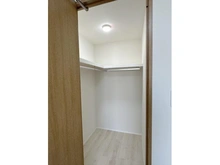 【大阪府/茨木市上穂積】コスモ茨木シティフォルム 洋室