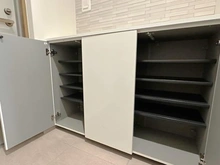 【大阪府/茨木市上穂積】コスモ茨木シティフォルム 収納：玄関の収納。