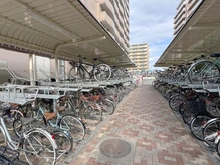 【大阪府/茨木市上穂積】コスモ茨木シティフォルム 駐輪場