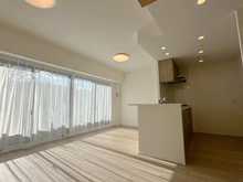 【大阪府/茨木市沢良宜浜】パークナード・レーベン茨木さわらぎ LDK