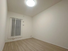 【大阪府/茨木市沢良宜浜】パークナード・レーベン茨木さわらぎ 洋室