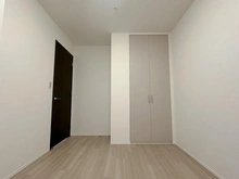 【大阪府/茨木市沢良宜浜】パークナード・レーベン茨木さわらぎ 洋室