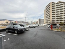 【大阪府/茨木市彩都あさぎ】ジオ彩都みなみ坂参番館 駐車場