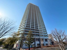 【大阪府/摂津市南千里丘】パークタワー南千里丘 外観：南東側からの外観