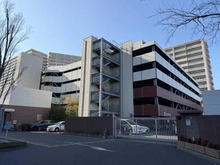 【大阪府/摂津市南千里丘】パークタワー南千里丘 駐車場