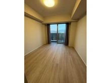 【大阪府/高槻市白梅町】ジオタワー高槻ミューズフロント 洋室