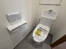【大阪府/茨木市上泉町】エスリード茨木川端通り トイレ