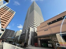 【大阪府/寝屋川市香里新町】ロイヤルメドゥ香里園タワー 外観
