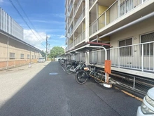 【大阪府/摂津市新在家】摂津スカイハイツ 駐輪場