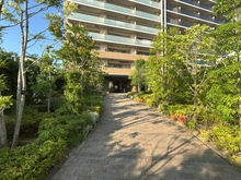 【大阪府/寝屋川市打上元町】サンメゾン寝屋川公園駅前 アプローチ