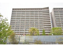 【大阪府/枚方市伊加賀西町】リバティパーク枚方 A棟 外観