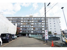 【大阪府/高槻市真上町】高槻ロイヤルハイツ 前面道路