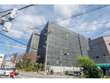 【大阪府/茨木市三島町】ローレルハイツ茨木 1号棟 外観